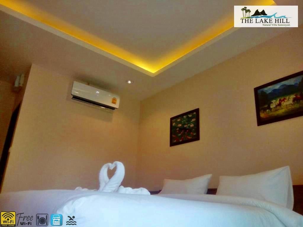 The Lake Hill Resort Pran Buri Exterior photo