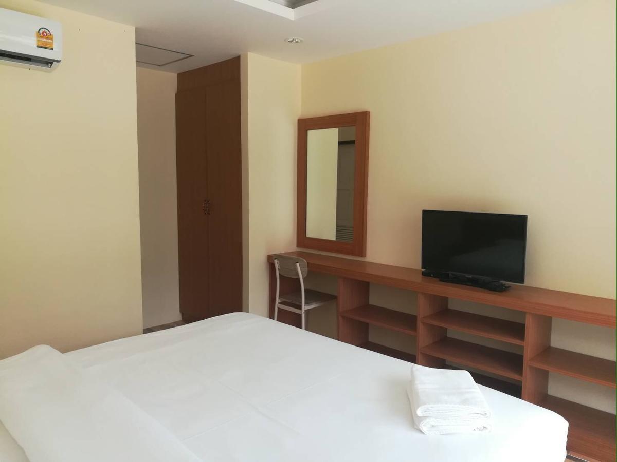 The Lake Hill Resort Pran Buri Exterior photo